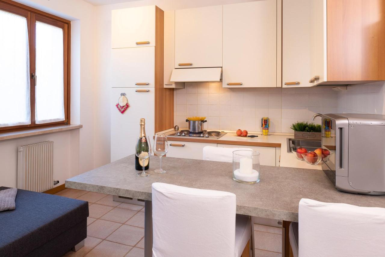 Casa Davide Apartment บาร์โดลิโน ภายนอก รูปภาพ